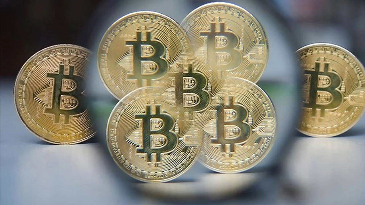 Bitcoin'de yüzde 10’a yakın düşüş