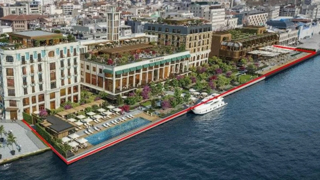 Anayasaya Aykırı Olarak Lüks otel Penisula Karaköy’e set oldu. Serdar Bilgili ve Ferit Şahenk ortak...
